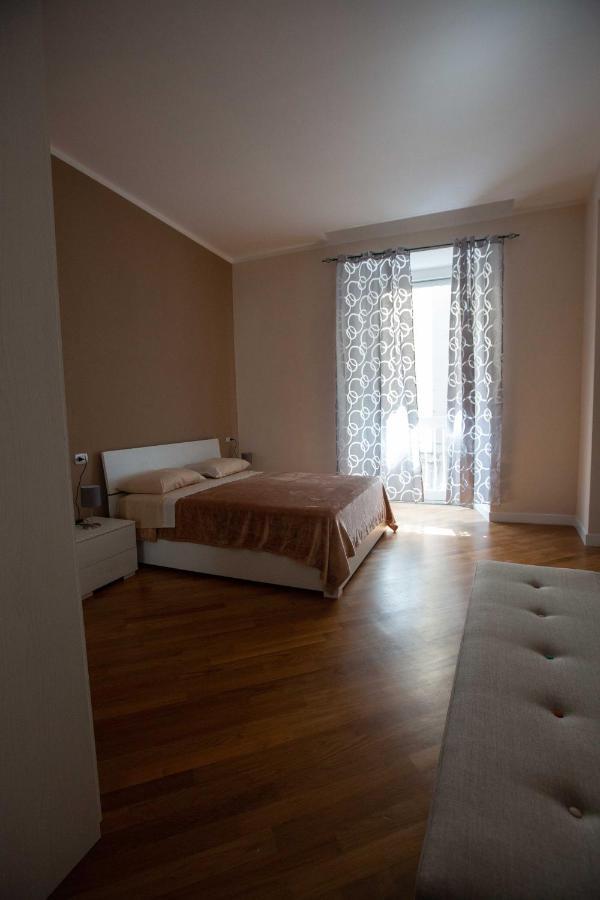 Privilege Chiaia By Dimorra Neapel Exterior foto